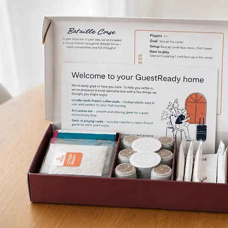 Guestready -cozy With Eiffel Tower View * Paris